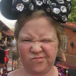 Meet your Posher, Randi